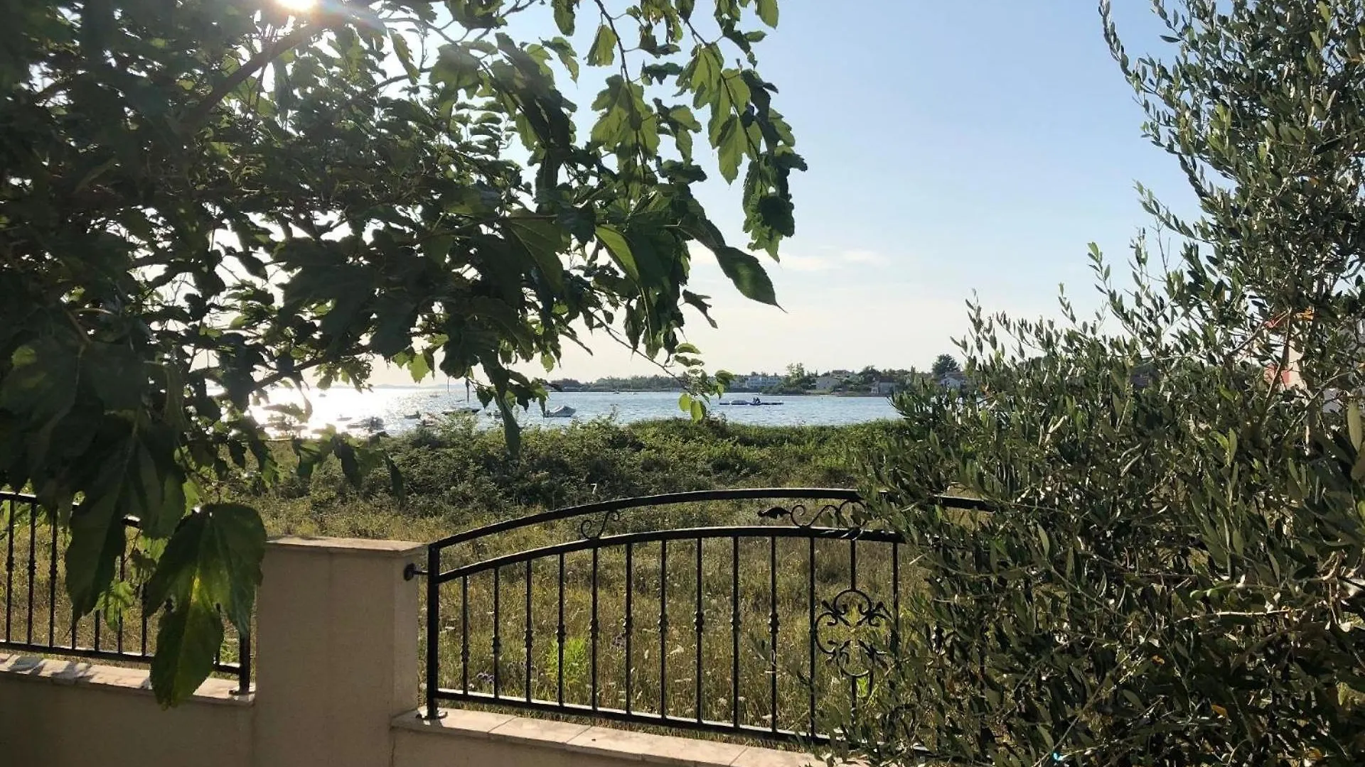 Vikendica Ferienhaus In Privlaka Mit Garten, Grill Und Terrasse Croatia